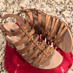 Baretraps sandals